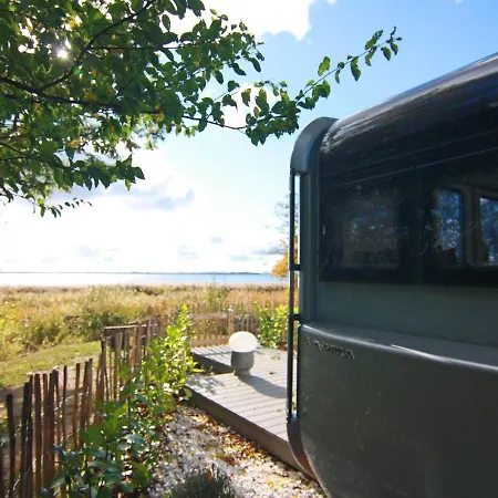 Dreamer Luxus-caravan Am Achterwasser, Lutow