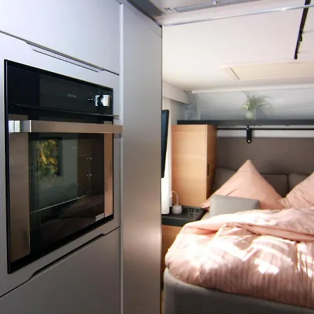 Dreamer Luxus-caravan Am Achterwasser, * Lutow